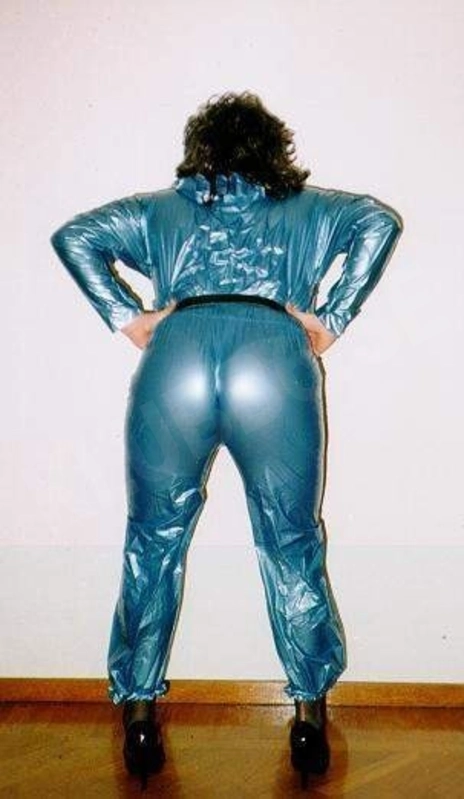 latexanita 3871919